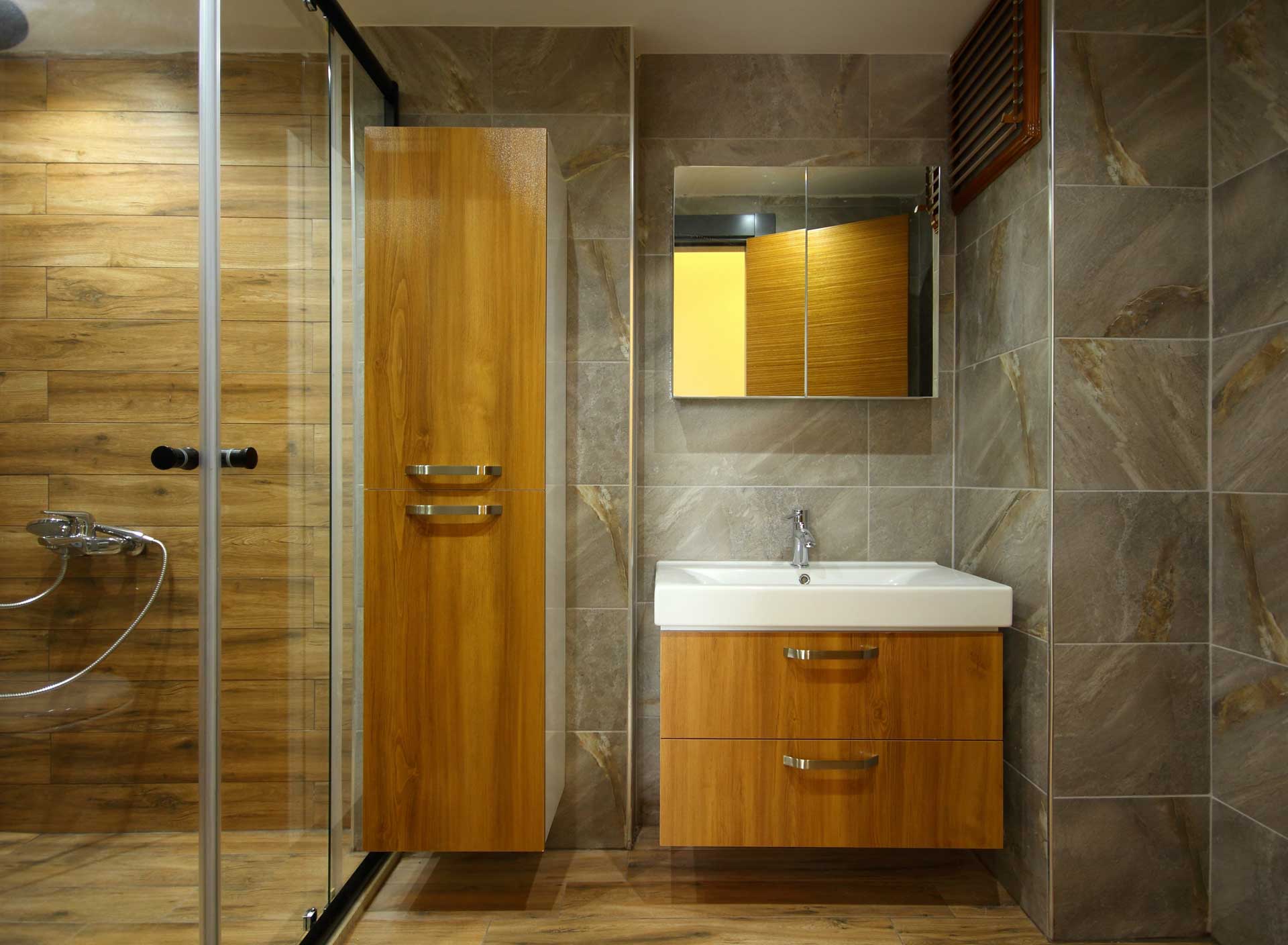 ¡Hacemos su baño más cómodo!