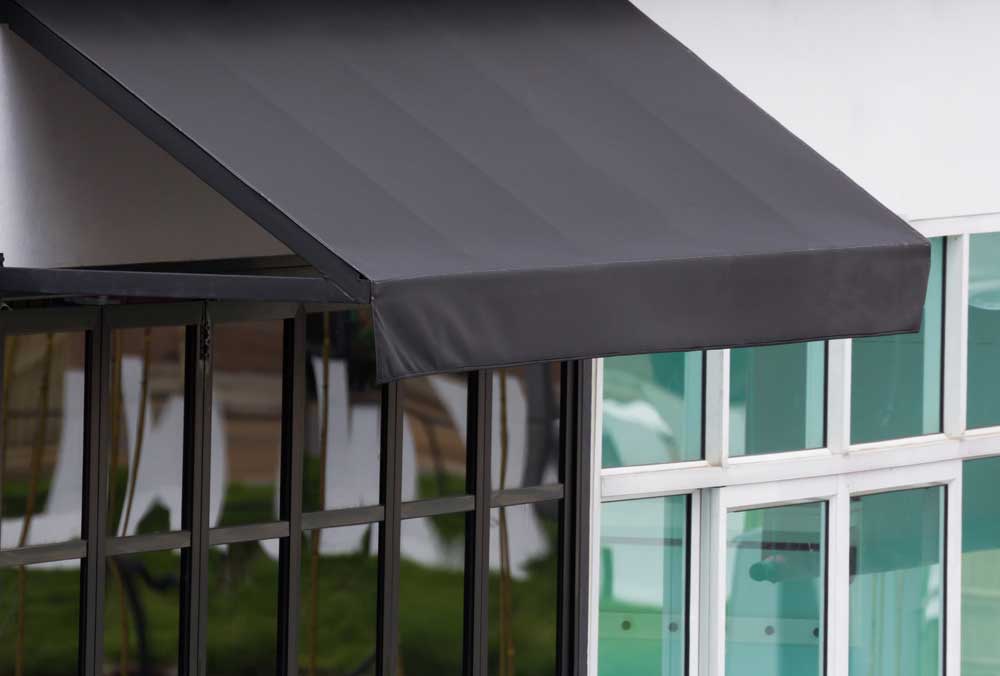 toldo vertical exterior en Vigo