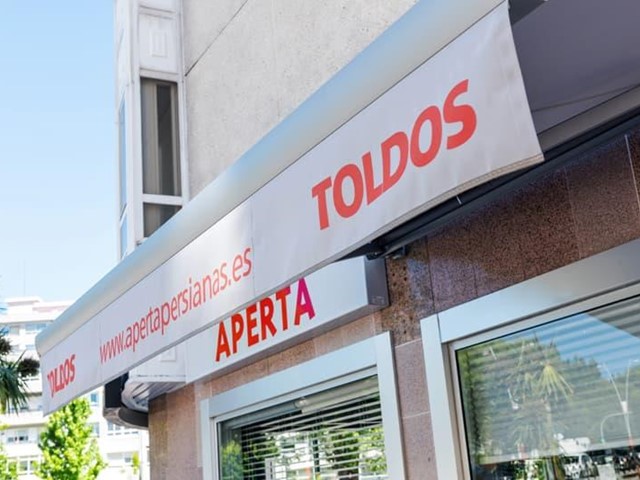 ¿Por qué instalar un toldo en su negocio?