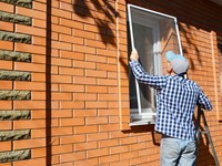 ¿Todavía no ha instalado una mosquitera en su hogar? ¡Contacte con Aperta!